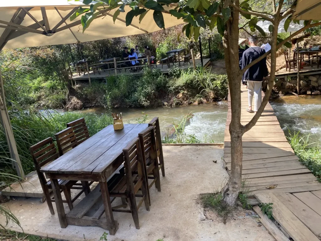 Nha Ben Suoi Da Lat8 1024x768