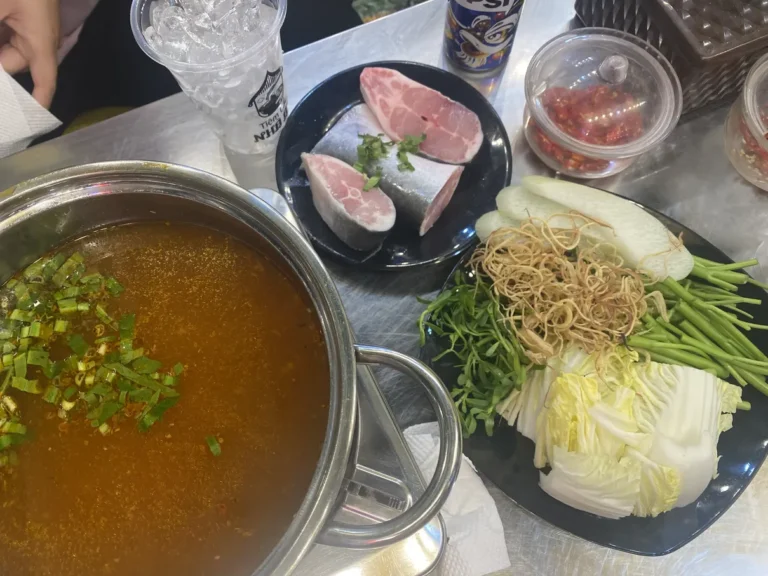 Tiem Lau Nha An Lau Ca 69k Duong Van Qua Q12 2 768x576