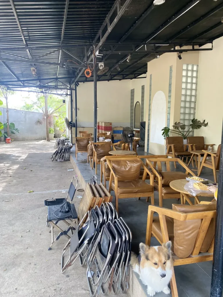 Saturday cafe Phuoc Hai 3 768x1024