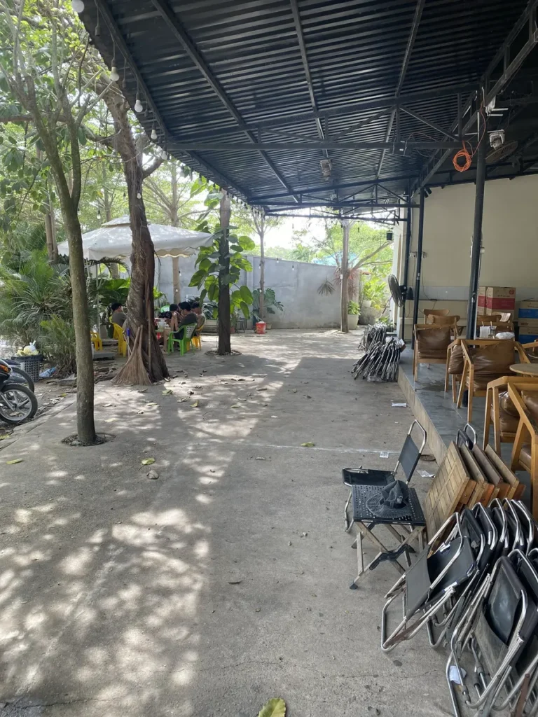 Saturday cafe Phuoc Hai 4 768x1024