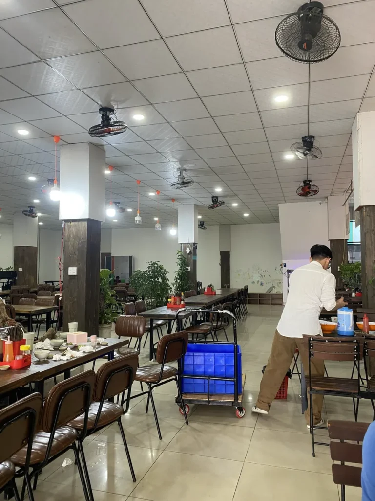 Com nieu Long Huog o Cong chao Ba Ria 2 768x1024