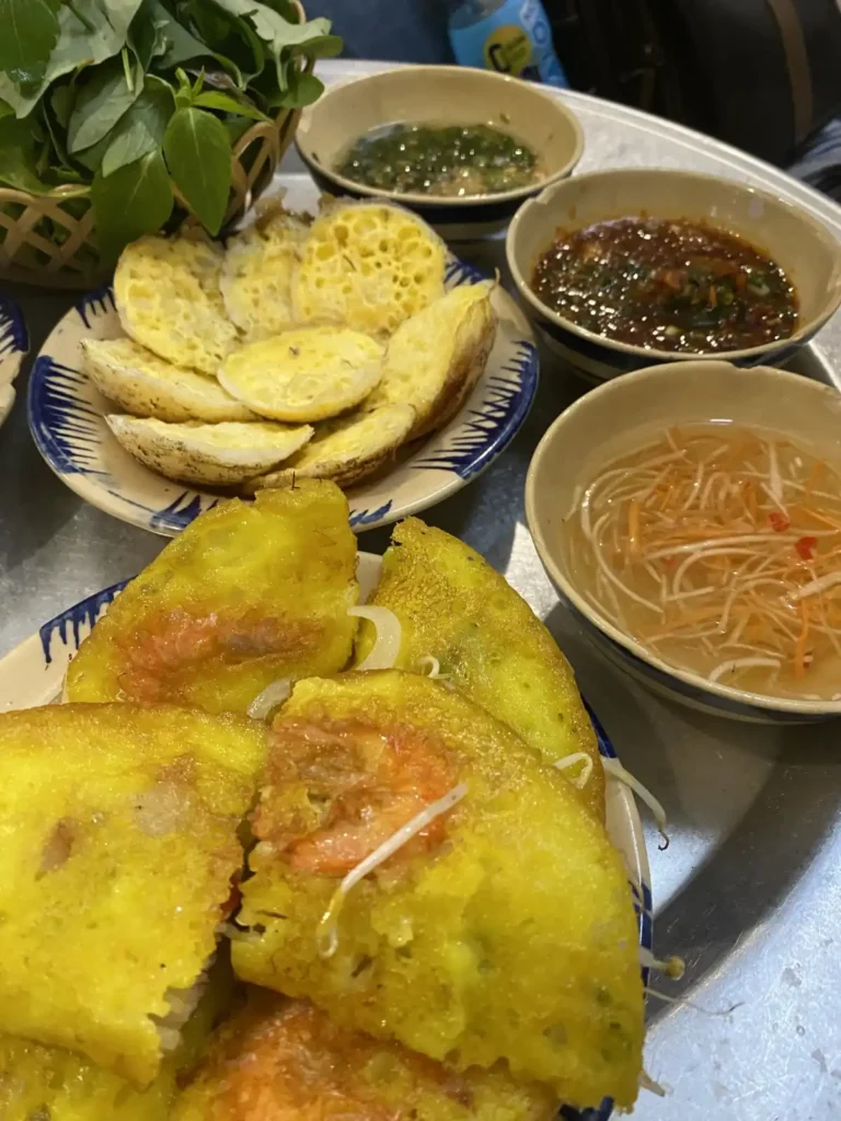 Banh can Banh xeo Da Lat Oi Phu Nhuan 7 768x1024