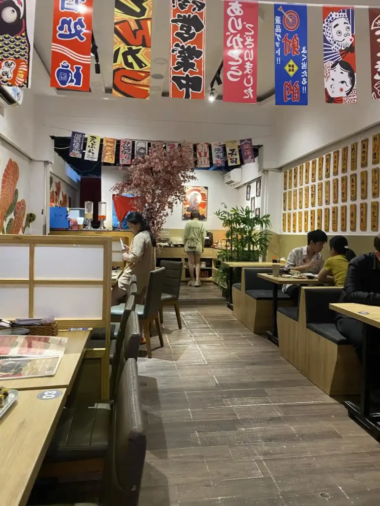 Buffet Sushi Kunimoto Truong Cong Dinh Tan Binh 4 768x1024